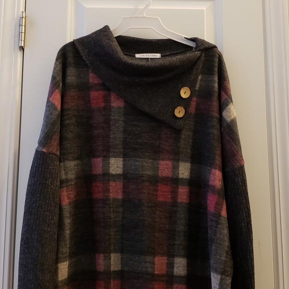 Red and Black Charcoal Plaid Brushed Sweater - Picture 7 of 9
